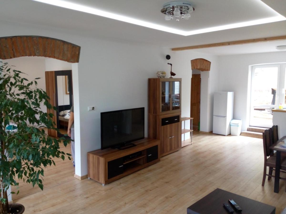 Apartman Albreit 1 亚希莫夫 外观 照片